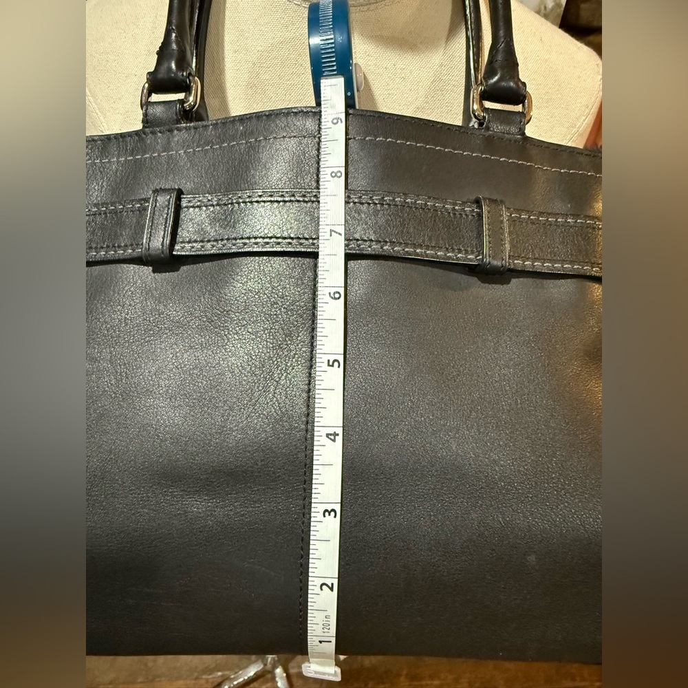 Black Leather Shoulder Bag - Picture 5 of 6